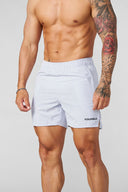 1028 - Weightless Shorts Light Grey