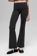 ALO Softsculpt Foldover Flare Legging (Short) Black - Unmatched Kicks-ALO