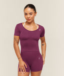 Everyday Seamless Tight Fit Crew Neck Tee Strength Pink - Unmatched Supply-GYMSHARK