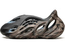 FOAM RUNNER MX CINDER - Unmatched Kicks - Yeezy